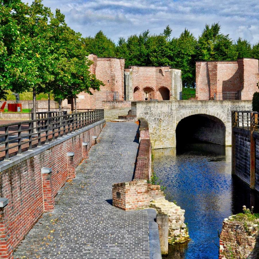 Artistiek Vakantiehuisje Hulst Kültér fotó